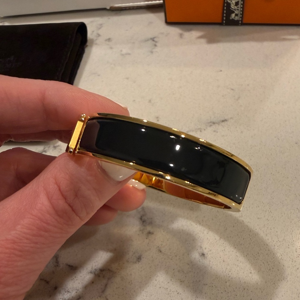 Hermes Clic H Bracelet Black Gold PM Authentic - Picture 3 of 11